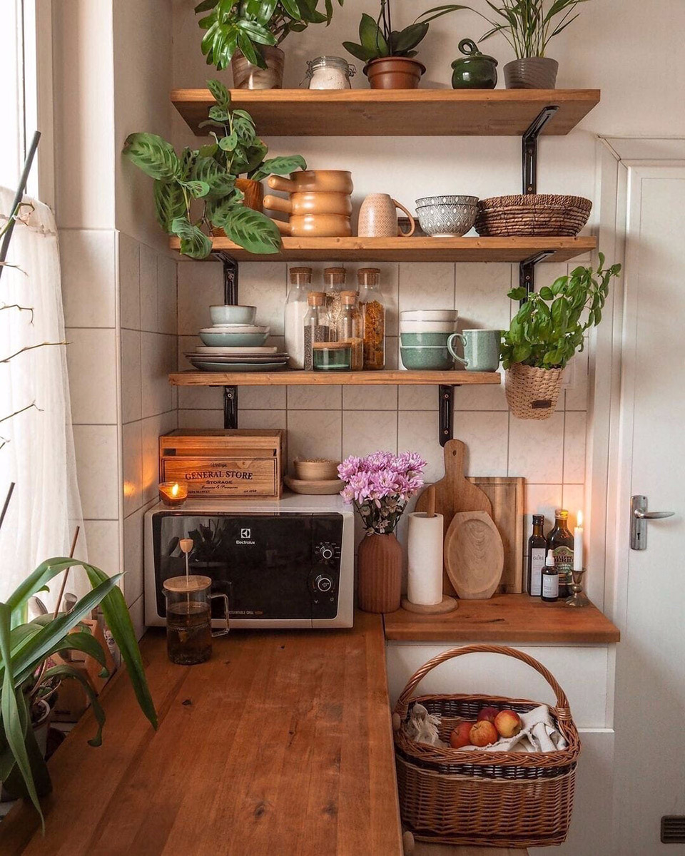 kitchen shelves 2