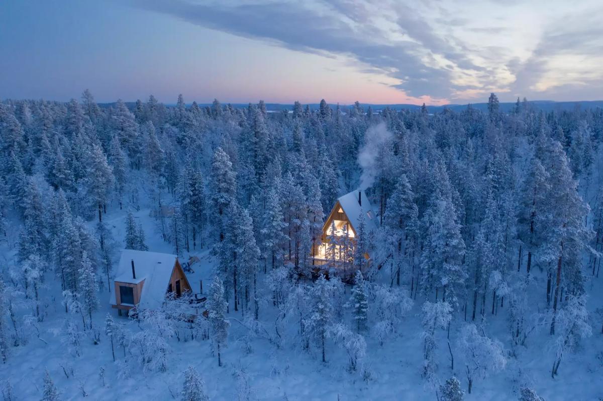 a frame cabin in lapland 2