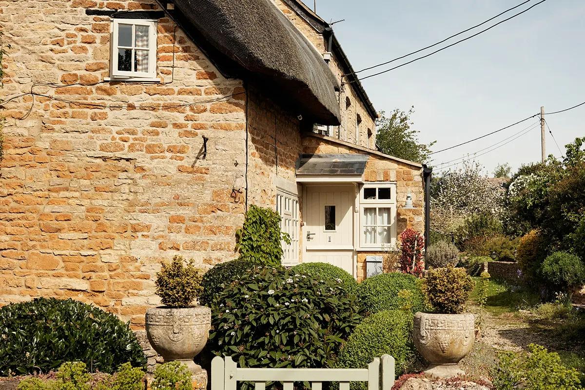 victoria barker cottage 2