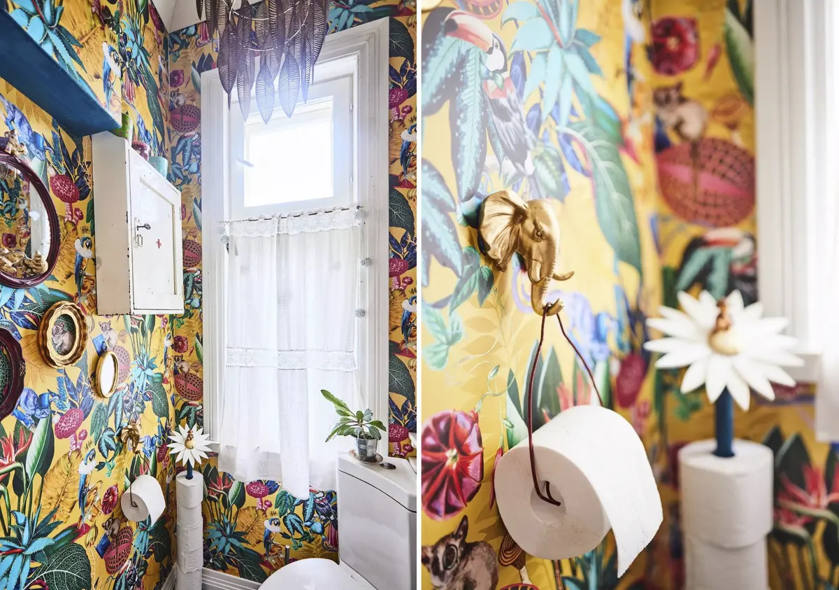 Bathroom with floral wallpaper