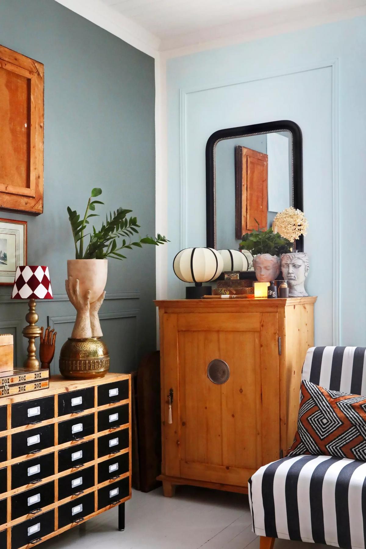 A vintage-style home decorated with second-hand finds